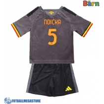 Fotballdrakt Barn AS Roma Evan Ndicka #5 Tredjedraktsett 2026-27 Kortermet (+ Korte bukser)